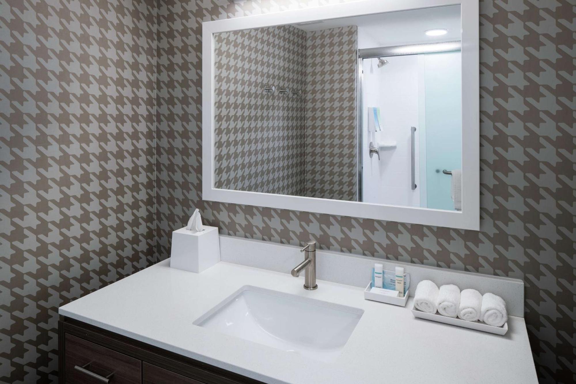 Home2 Suites By Hilton Jacksonville Airport Экстерьер фото